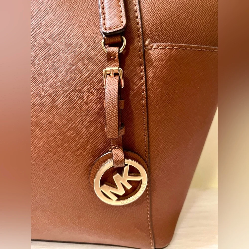 Michael Kors Jet Set Large Brown Saffiano Leather Tote Bag